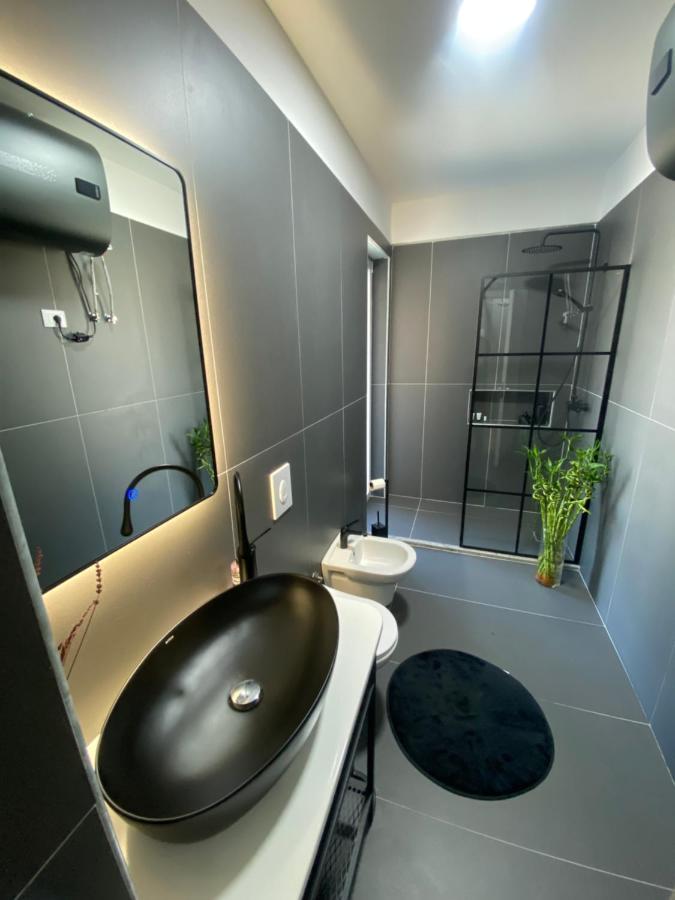 Apartament Klidi *